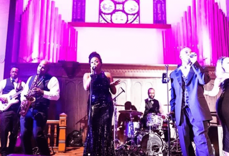 Live Entertainment Live Entertainment